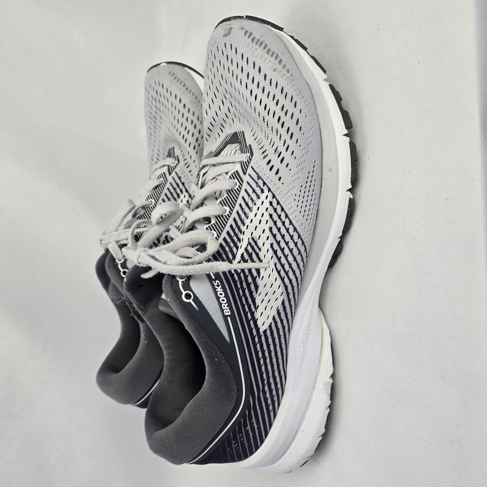 Brooks Launch 5 Running Shoes Gray/Black Womens 9.5 B Mens 7.5 D